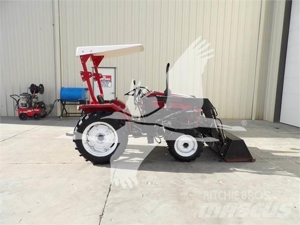  FARM PRO 2425 Traktoren
