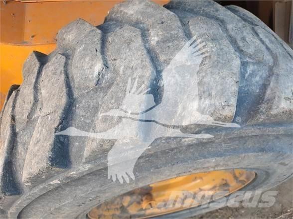 JCB 3TS-8W Kompaktlader