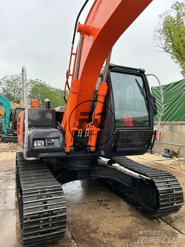 Hitachi ZX 120-6 Midibagger  7t - 12t