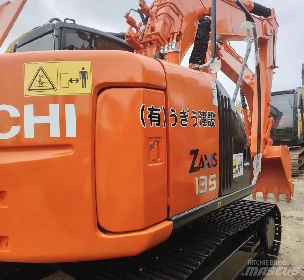Hitachi 135US-6 Raupenbagger