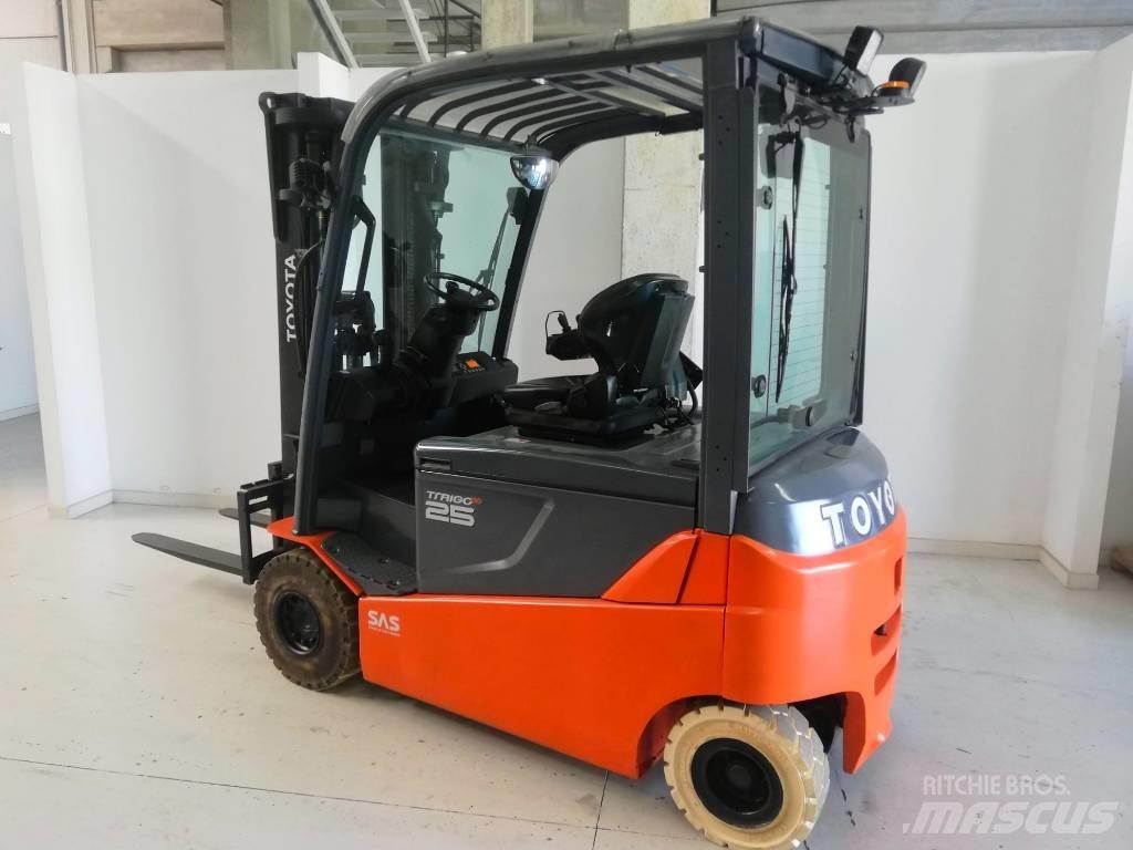 Toyota 8 FB MT 25 Elektro Stapler