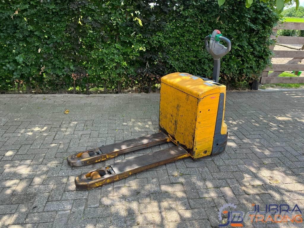 Jungheinrich EJE 118 Deichselstapler