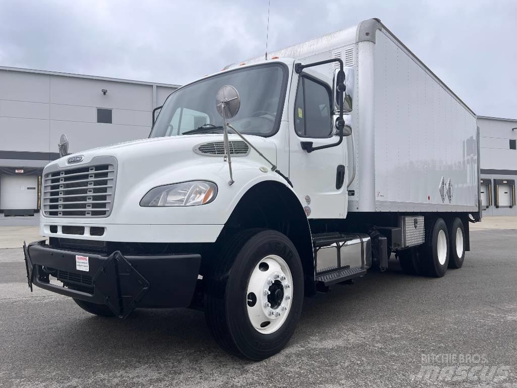 Freightliner M 106 Kastenaufbau