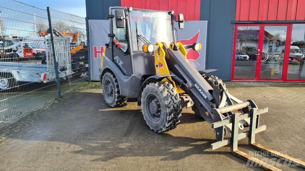 Mecalac AX 700 Radlader