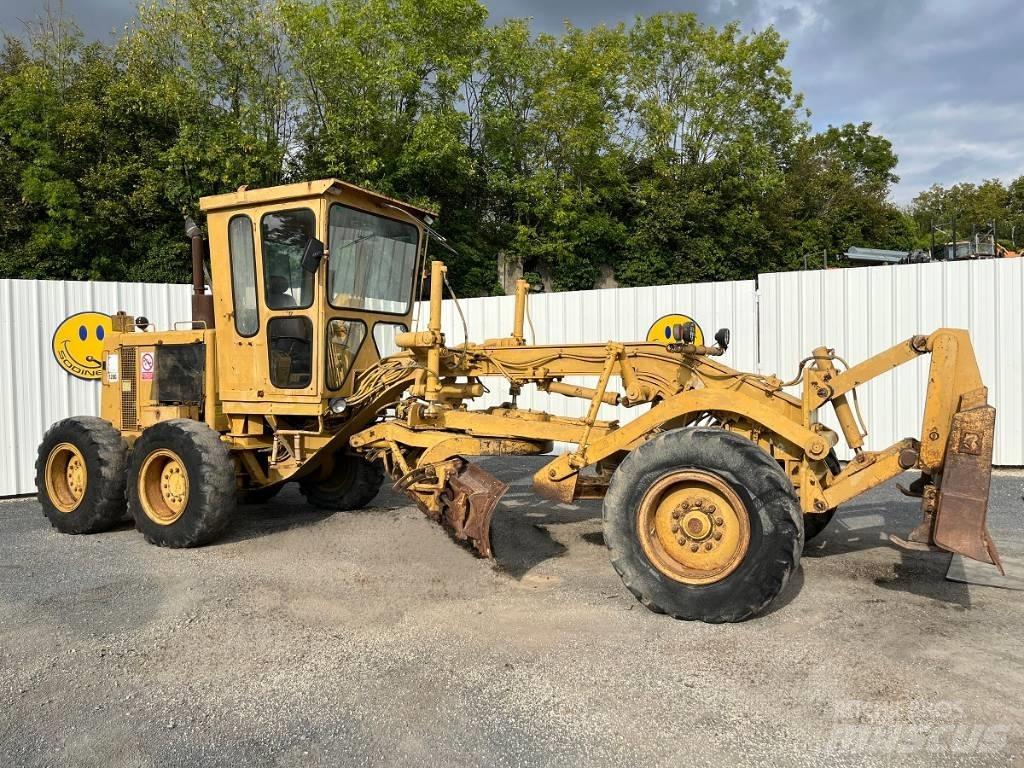 CAT 120 G Grader