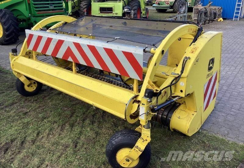 John Deere 7550i Selbstfahrende Häcksler