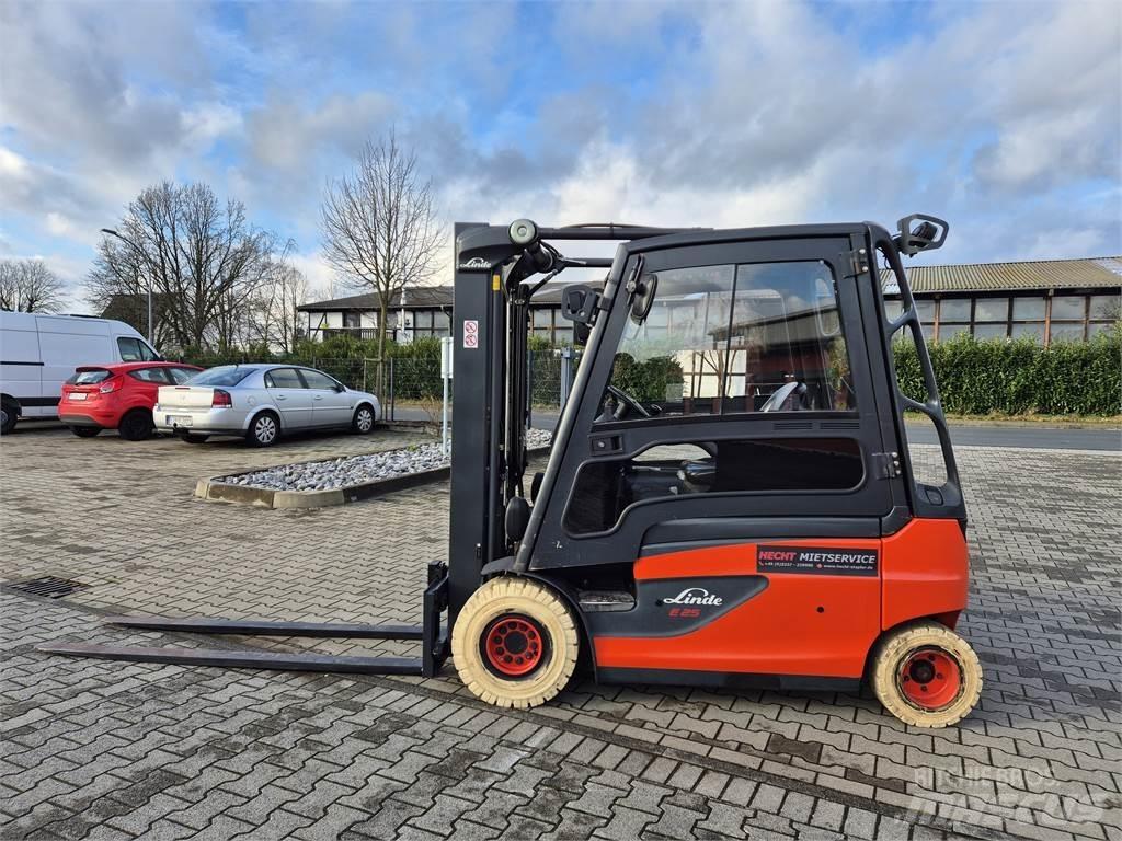 Linde E25L-01- Elektro Stapler