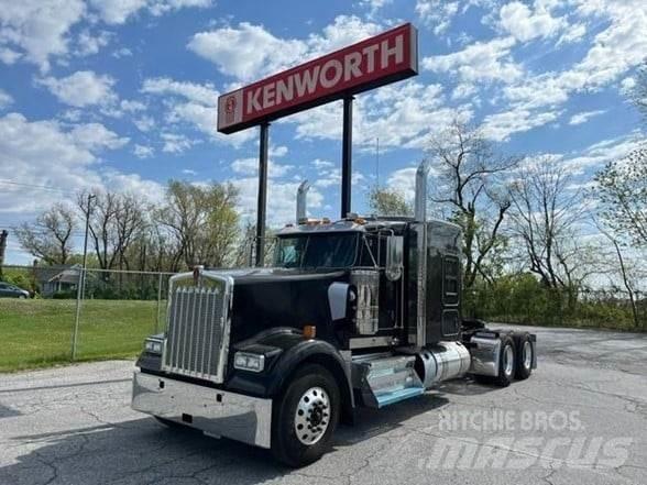 Kenworth W900L Sattelzugmaschinen