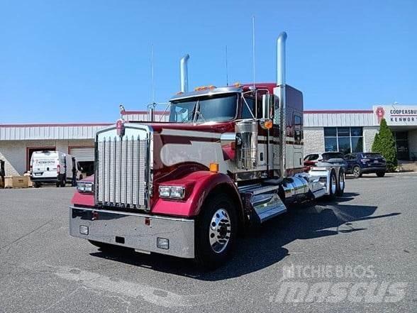 Kenworth W900L Sattelzugmaschinen