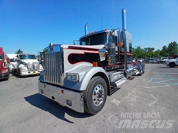 Kenworth W900L Sattelzugmaschinen