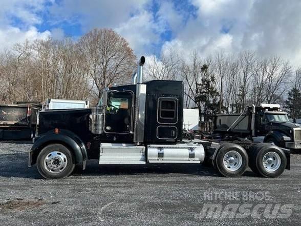 Kenworth W900L Sattelzugmaschinen