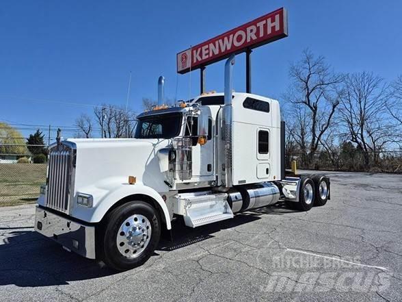 Kenworth W900L Sattelzugmaschinen