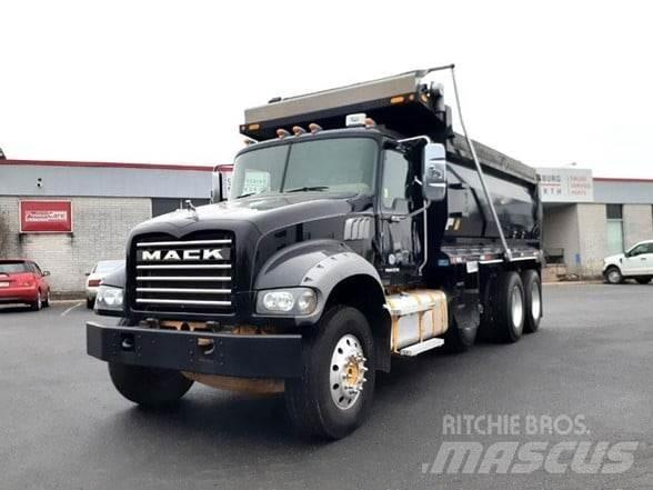 Mack GRANITE GU713 Kipper