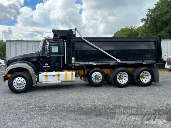 Mack GRANITE GU713 Kipper