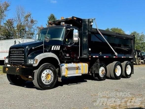 Mack GRANITE GU713 Kipper