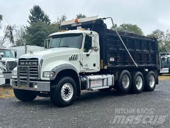 Mack GRANITE GU713 Kipper
