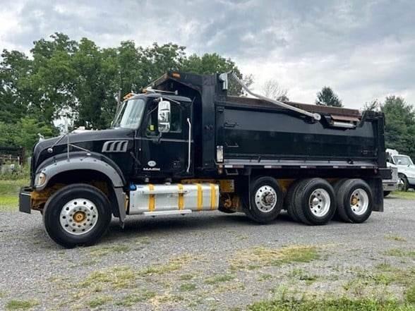 Mack GRANITE GU713 Kipper
