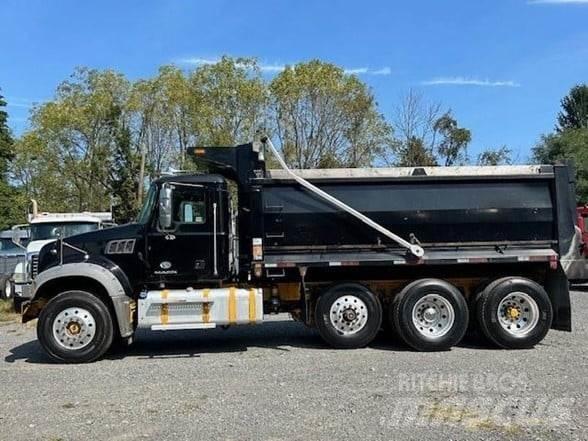 Mack GRANITE GU713 Kipper