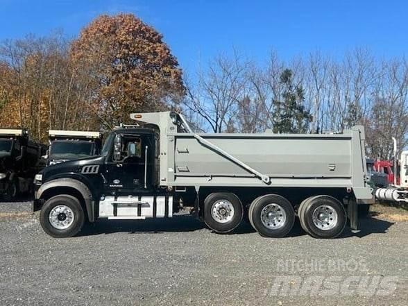 Mack GRANITE GU713 Kipper