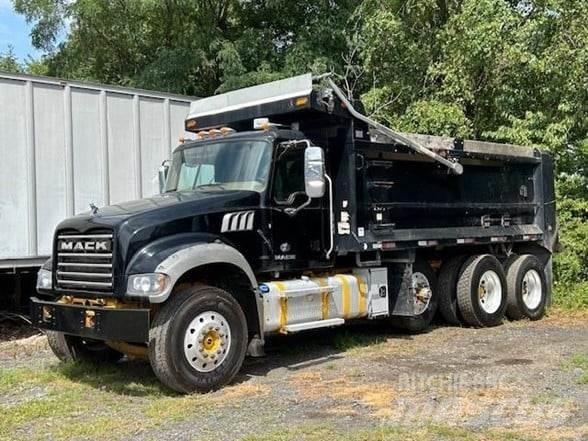 Mack GRANITE GU713 Kipper