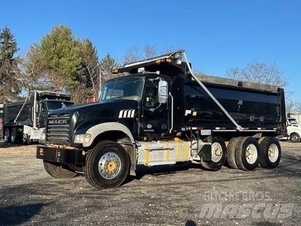 Mack GRANITE GU713 Kipper