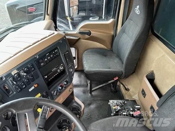 Mack GRANITE GU713 Kipper
