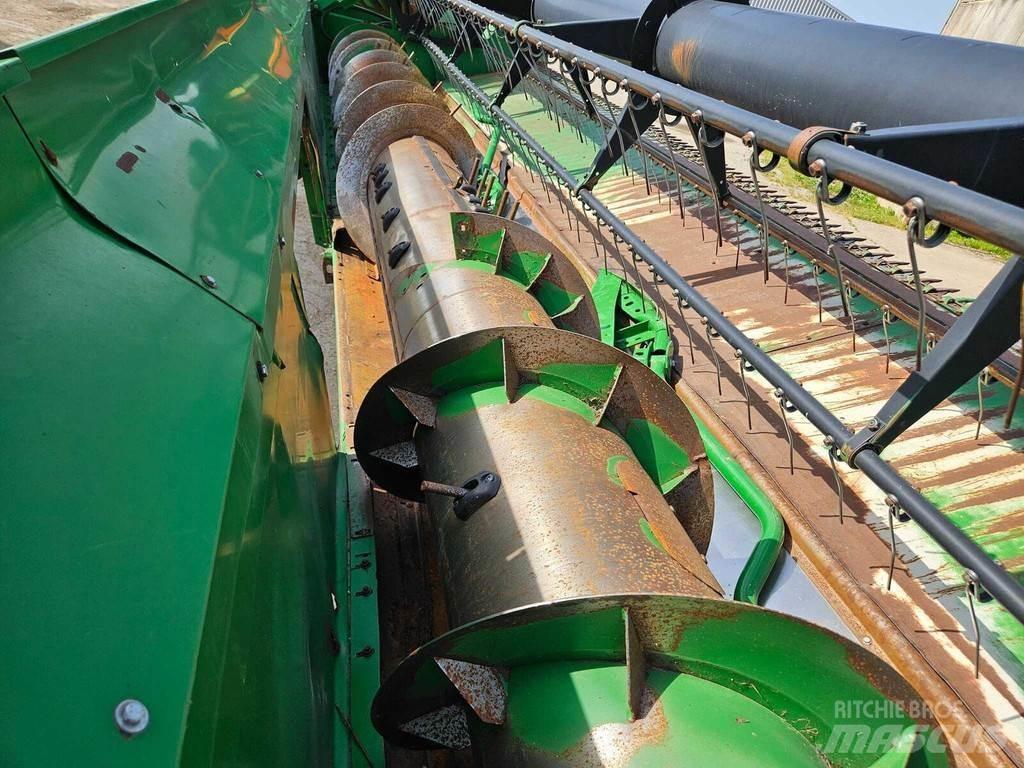 John Deere S770 Mähdrescher