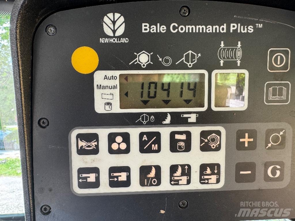 New Holland BR 6090 Rundballenpressen