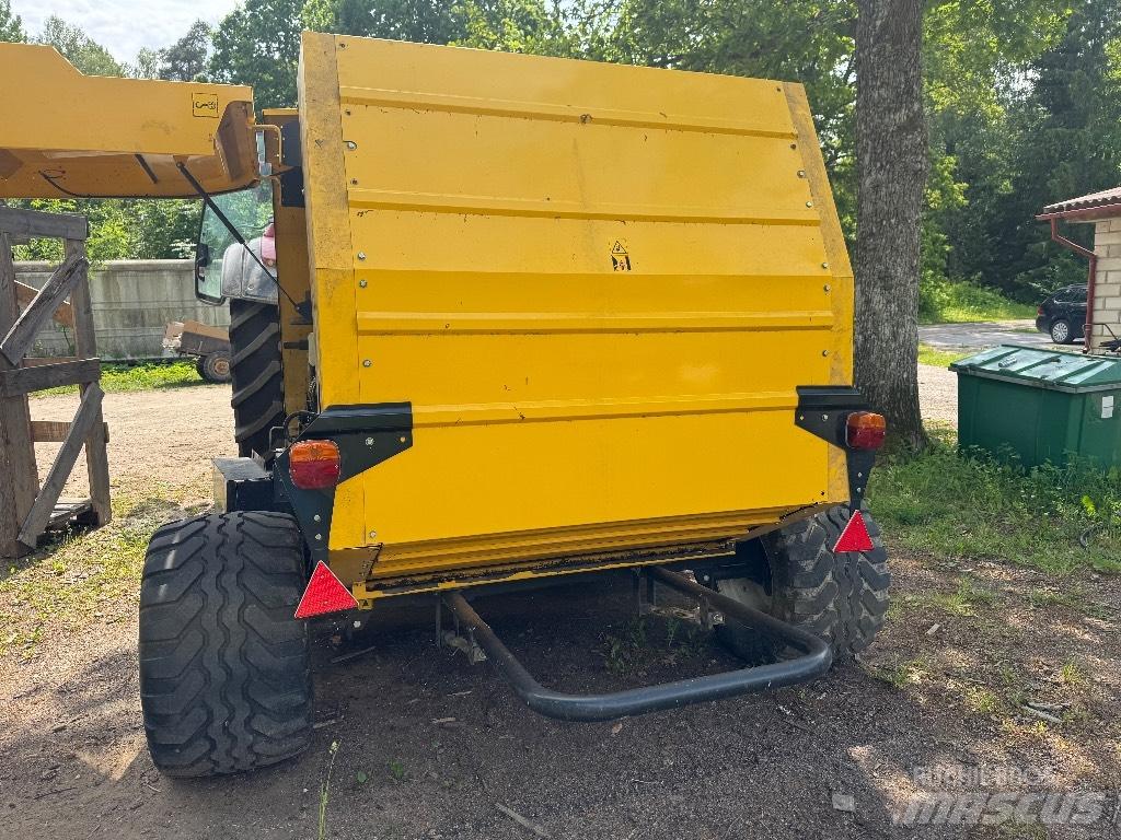 New Holland BR 6090 Rundballenpressen