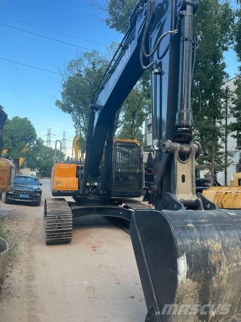 Hyundai 220HX Raupenbagger