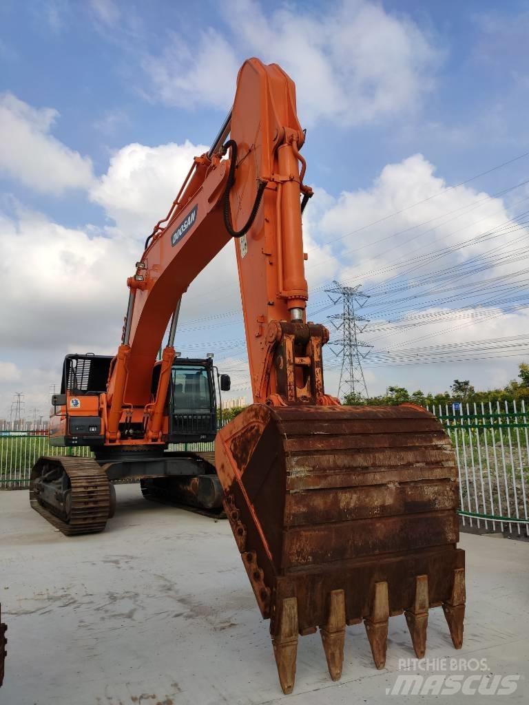 Doosan DX 500 LCA Raupenbagger