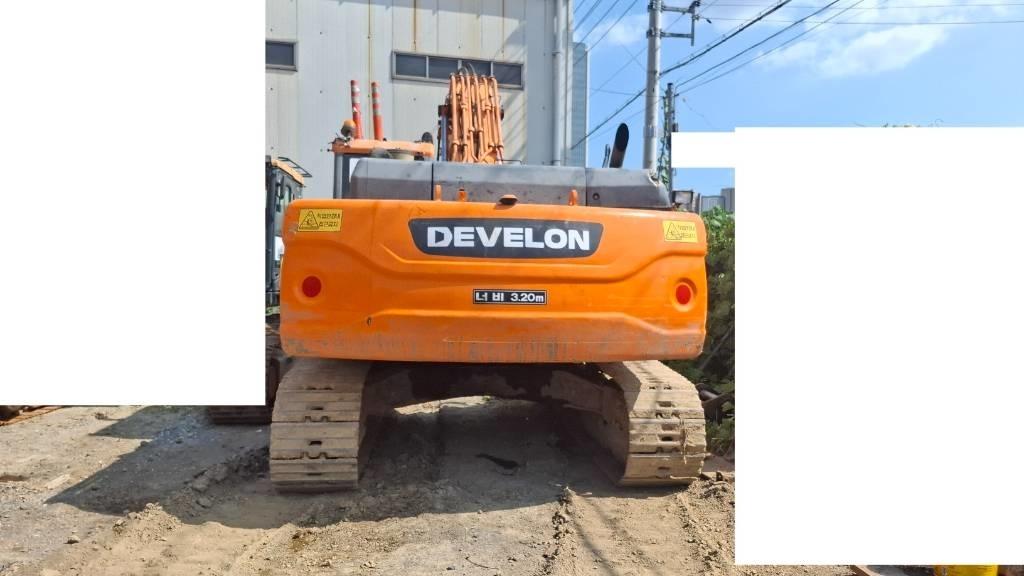Doosan DX 300 LC-3 Raupenbagger