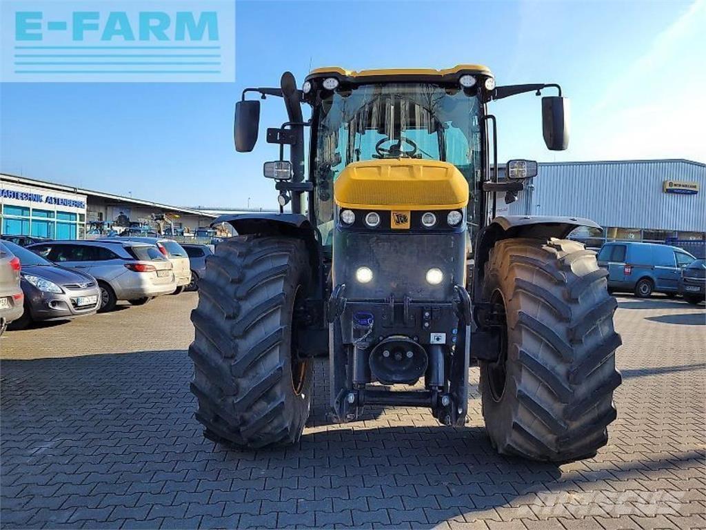 JCB 4220 fastrac Traktoren