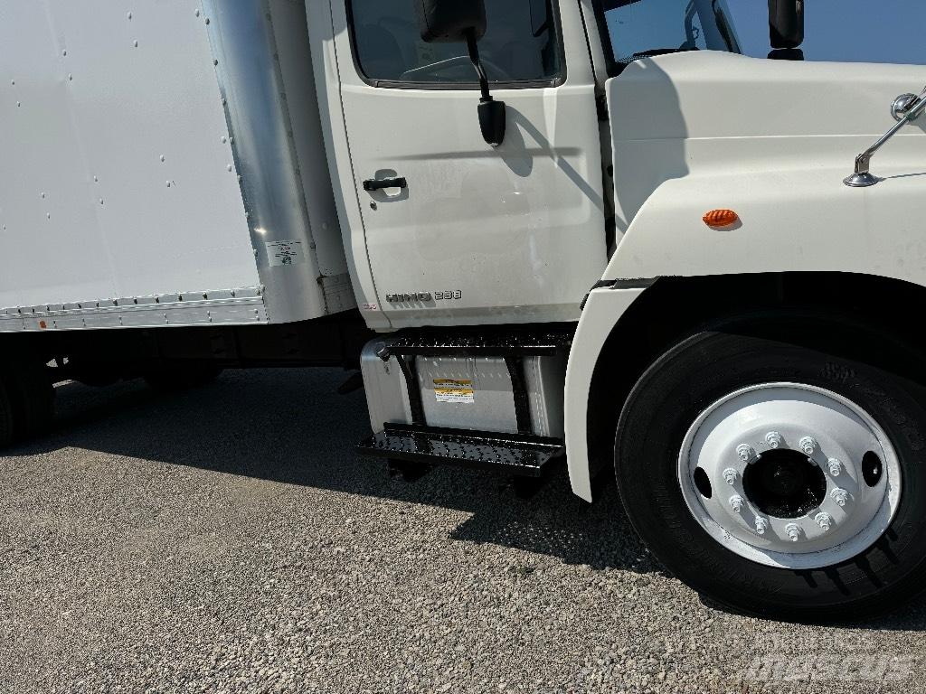 Hino 238 Kastenaufbau