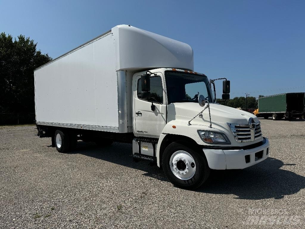Hino 238 Kastenaufbau
