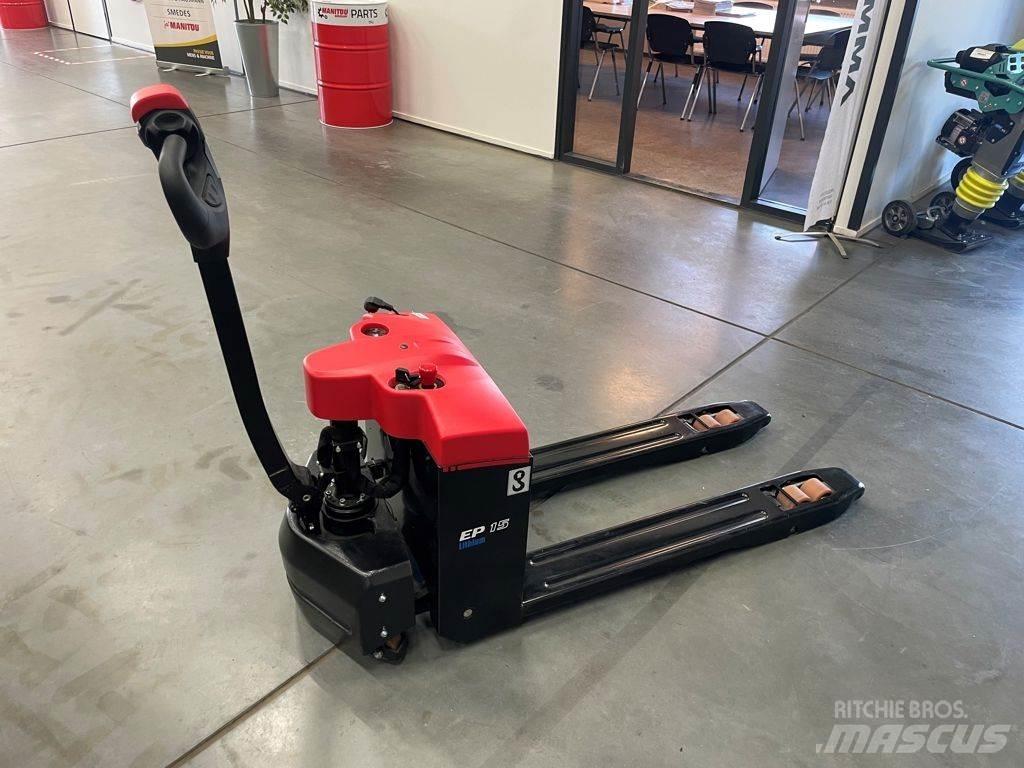 Manitou EP 15 Diesel Stapler