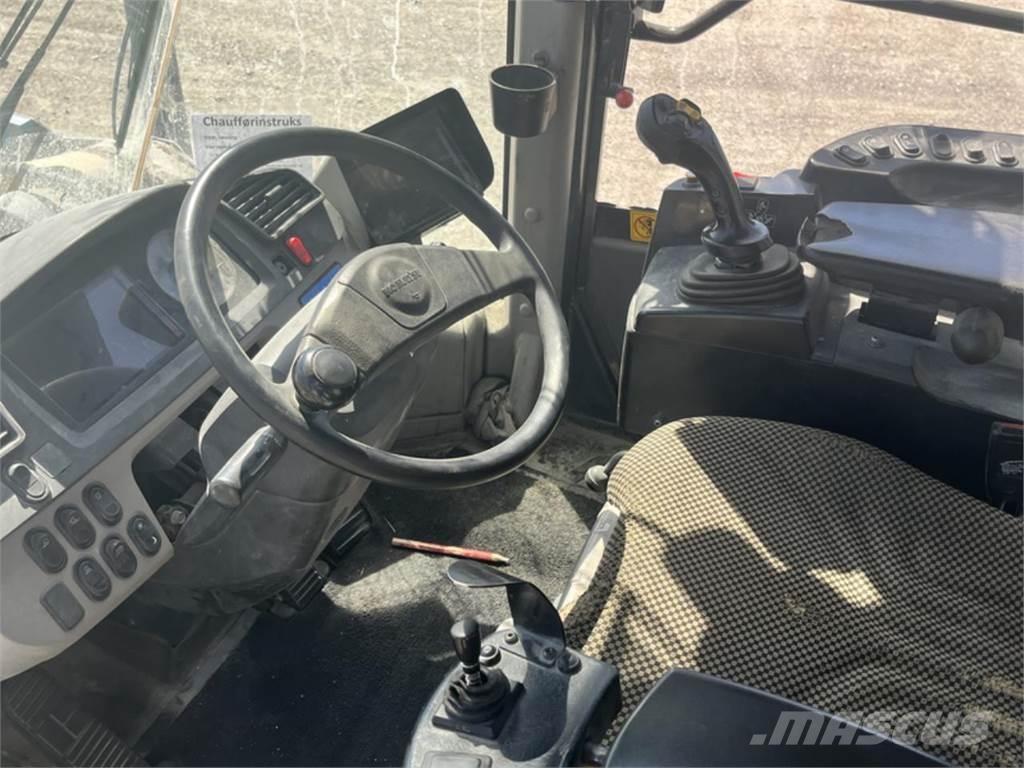 Komatsu WA470-7 Radlader