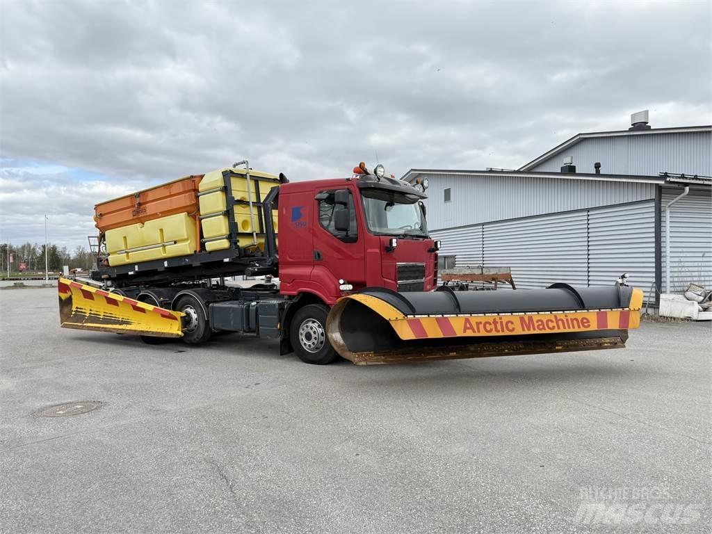 Sisu R500 8X2 Absetzkipper