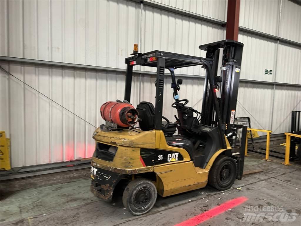 CAT GP25NT Gas Stapler