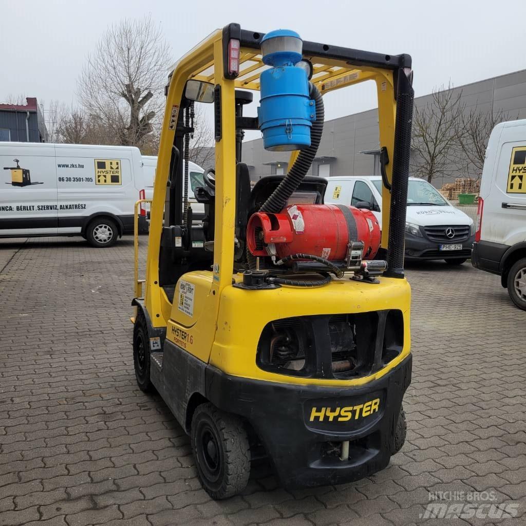 Hyster H 1.6 FT Gas Stapler