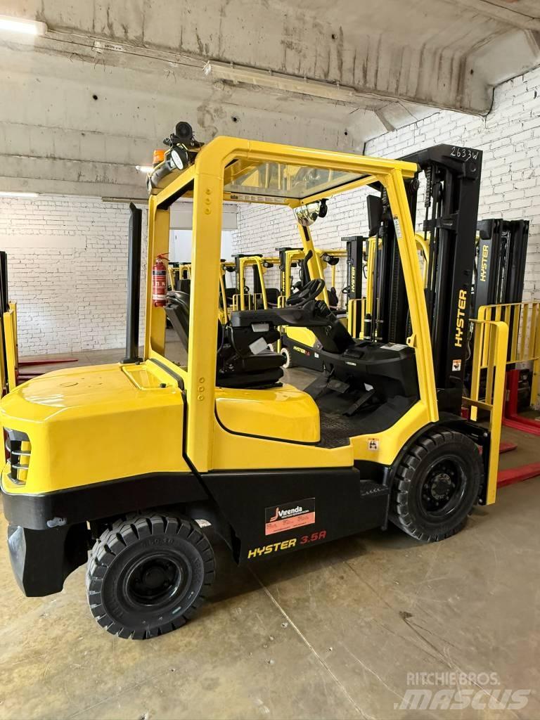 Hyster H3.5A Diesel Stapler