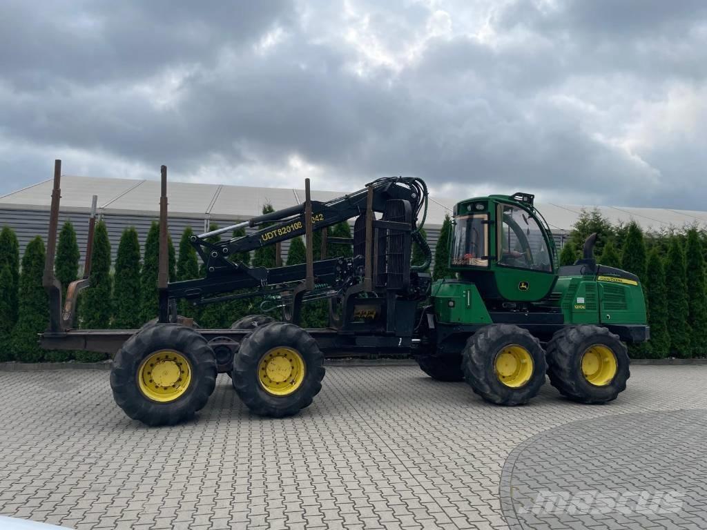 John Deere 1210 E Forwarder