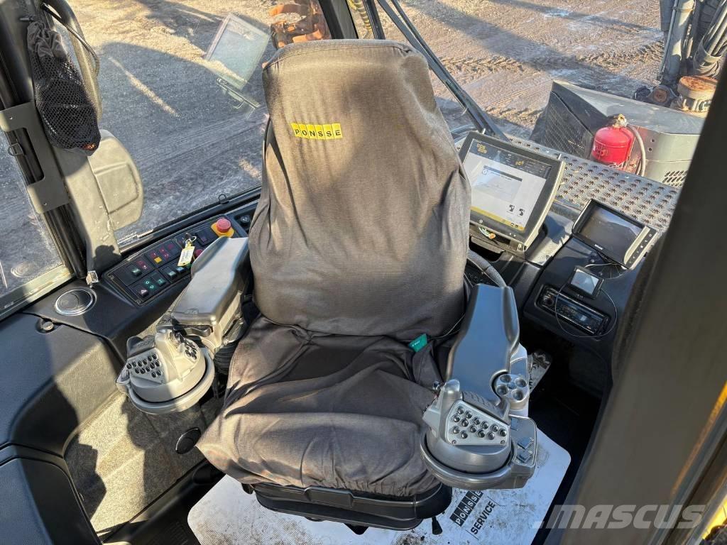 Ponsse Ergo 8W Harvester