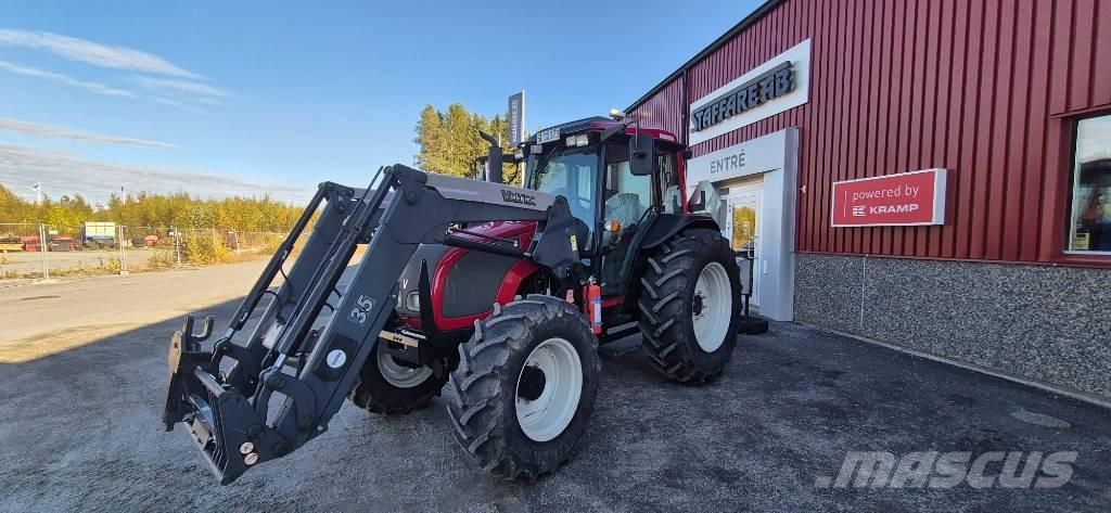 Valtra A 72 Traktoren