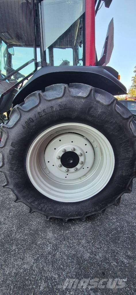 Valtra A 72 Traktoren