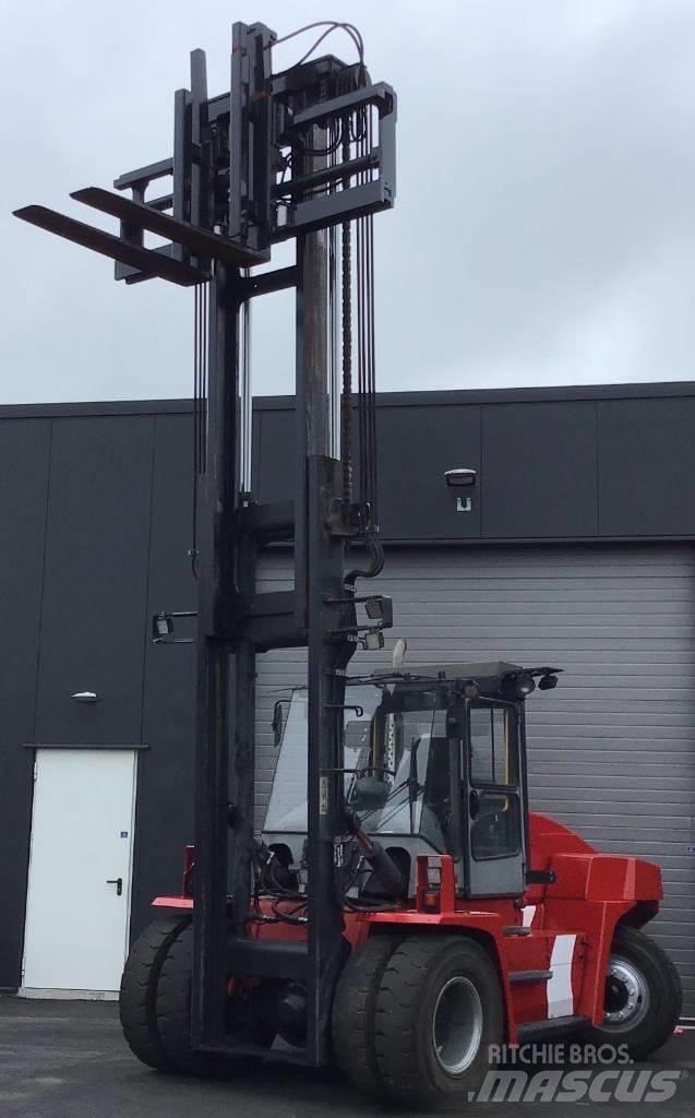 Kalmar DCE120-6 Diesel Stapler