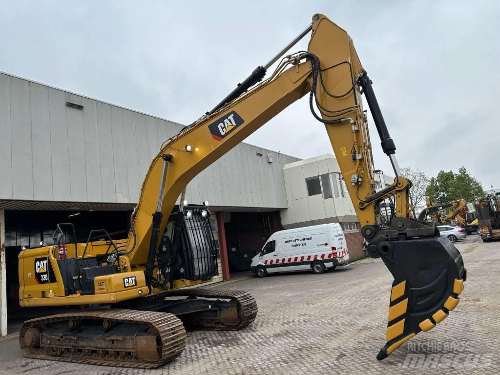 CAT 330 Raupenbagger