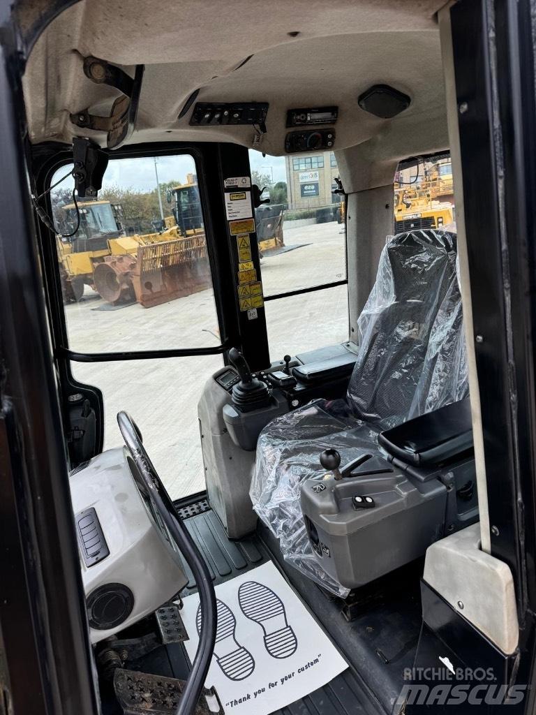 CAT 953D Laderaupen