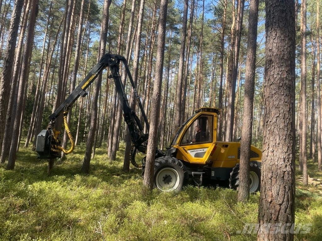 Sampo-Rosenlew HR 46 Harvester