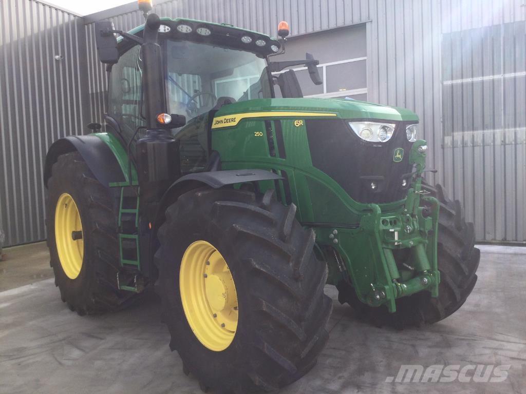 John Deere 6R250 Traktoren